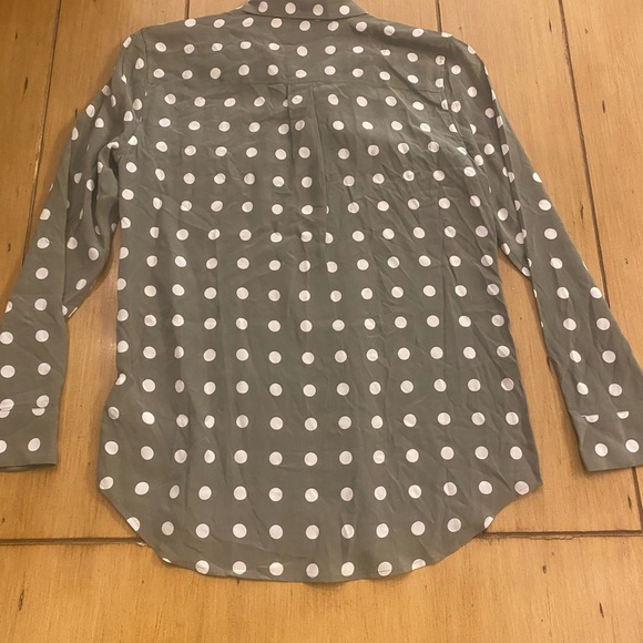 Equipment Women’s Silk Olive Sage Polka Dot Button-Down Long sleeve Shirt New M - Picture 4 of 14
